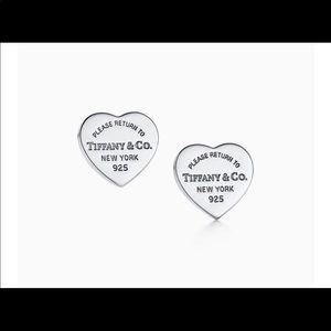 ISO one heart stud Tiffany & Co earring